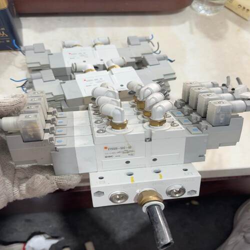 议价电磁阀SY9320-5DZ-02+SY922可维修