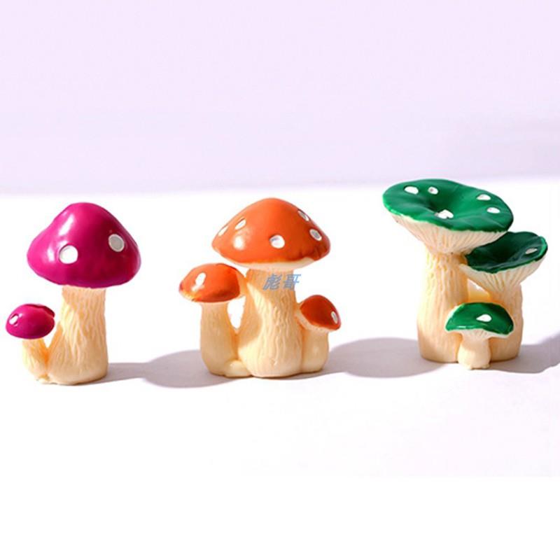 16款仿真蘑菇丛公仔玩偶汽车家居办公桌面摆件创意烘焙蛋糕装饰品