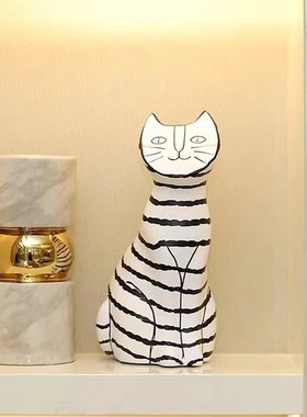 欧式简约树脂黑白条纹平面猫摆件玄关样板间客厅茶几家居软装饰品