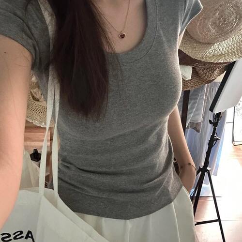 灰色U领修身短袖T恤女显瘦百搭