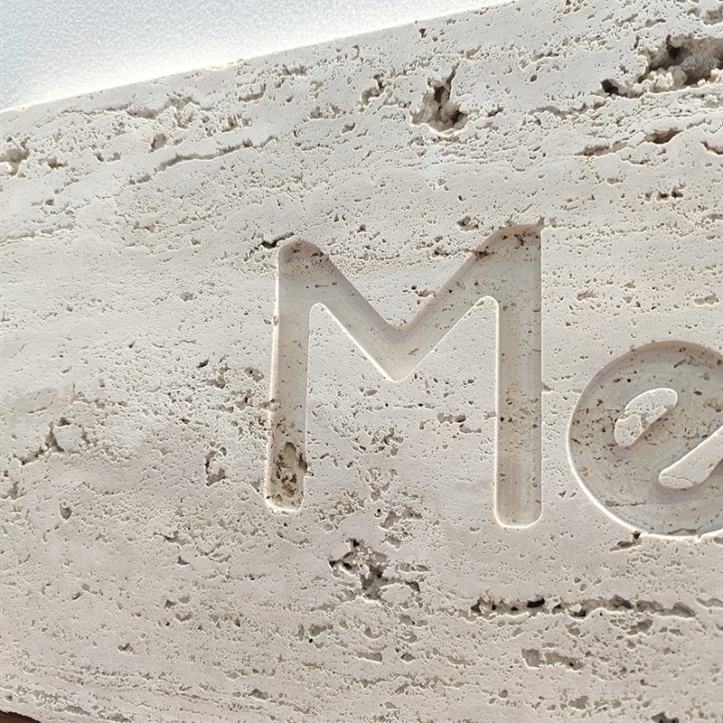 天然原始洞石招牌门牌LOuGO展示标识粗野风格公司工作室装饰牌