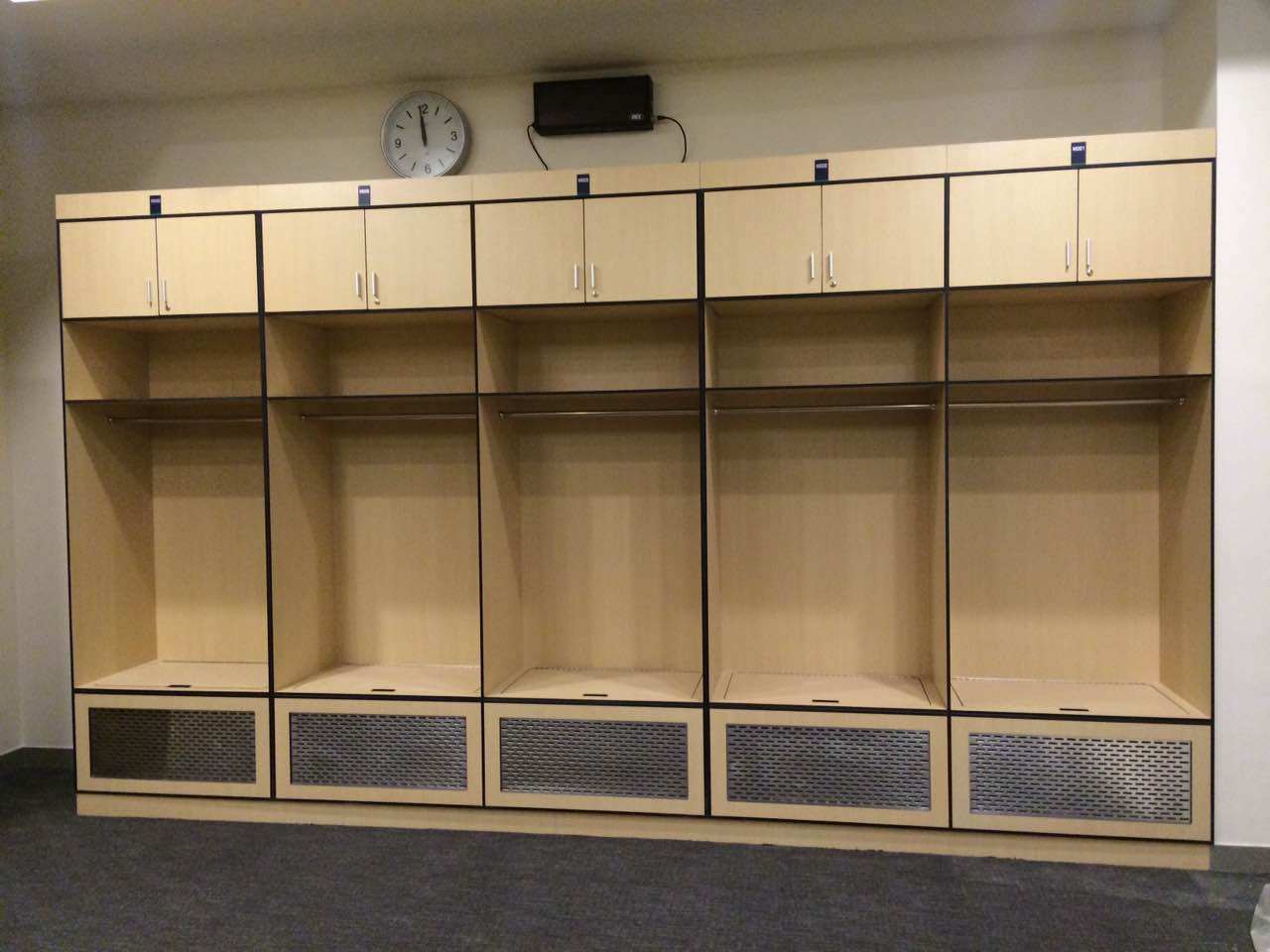 定制抗倍特收纳柜洗浴中心游泳馆防水防霉更衣柜健身房带锁密码柜,商业/办公家具,办公储物柜,淘宝优惠券,粉丝福利购,淘宝优惠卷