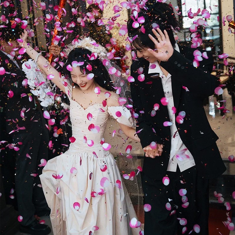 结婚礼花炮专用婚礼手持礼花炮手拧礼花筒喷花筒彩带婚庆用品大全