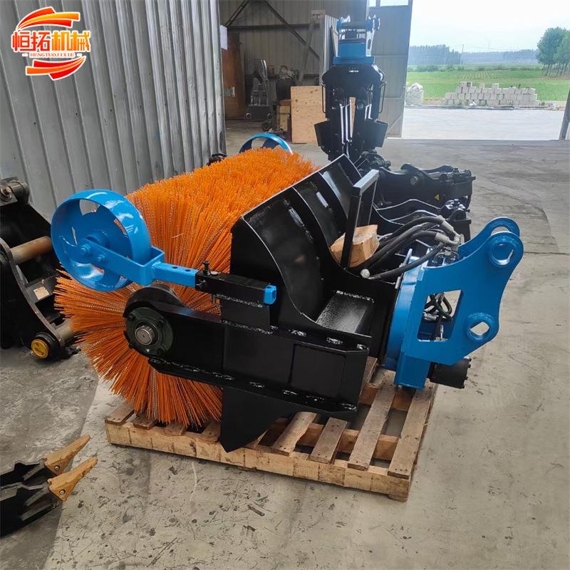 车载式除雪滚刷市政道路环卫扫雪机冬季大型路面清雪刷