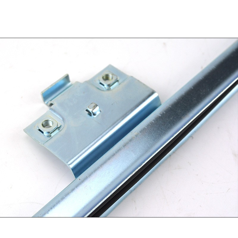 适用大众桑塔纳3000/2000志俊新秀普桑玻璃升降器托架泥槽U型槽