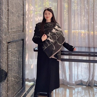 2025新款可爱围巾小猫双面保暖加厚秋冬季外搭披肩时尚百搭双面女