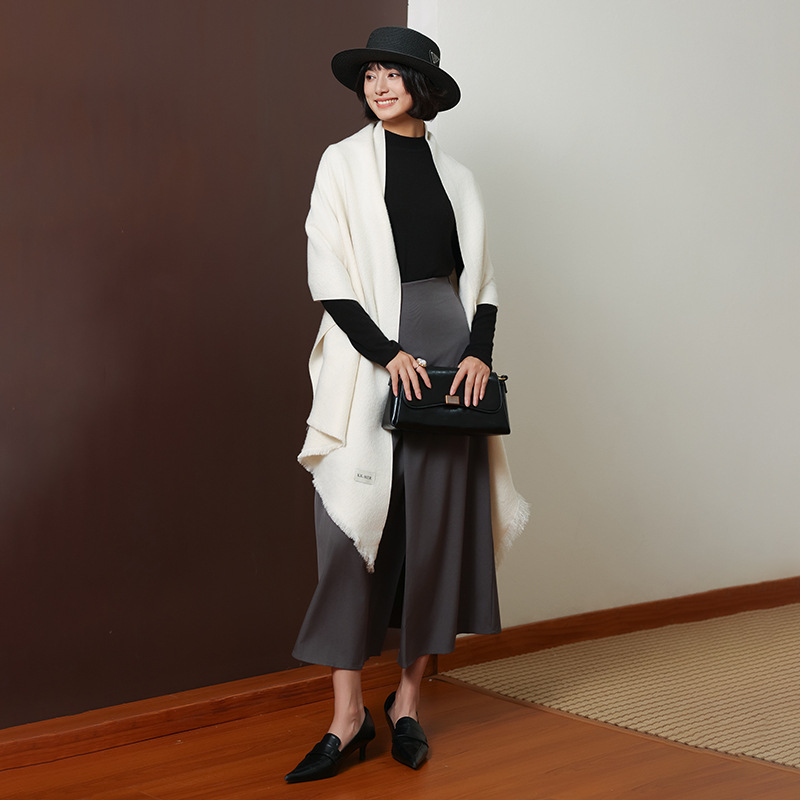 仿羊绒围巾手感纯色流苏披肩长款情侣保暖仿羊绒围巾百搭单色披肩