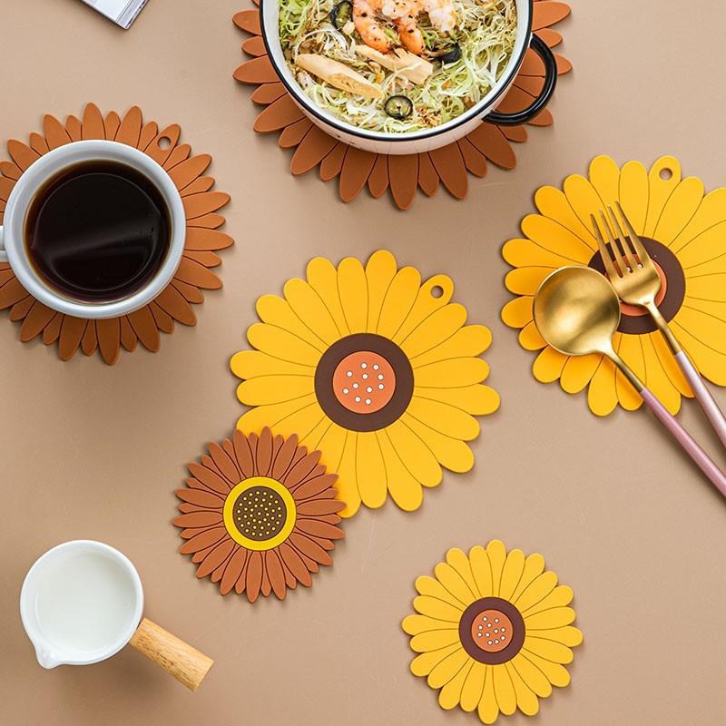 新款向日葵创意隔热垫锅垫家用餐垫盘子垫子餐桌垫防烫碗垫杯垫