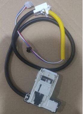 W11307244W10682535AP6832601适用于洗衣机盖锁执行开关