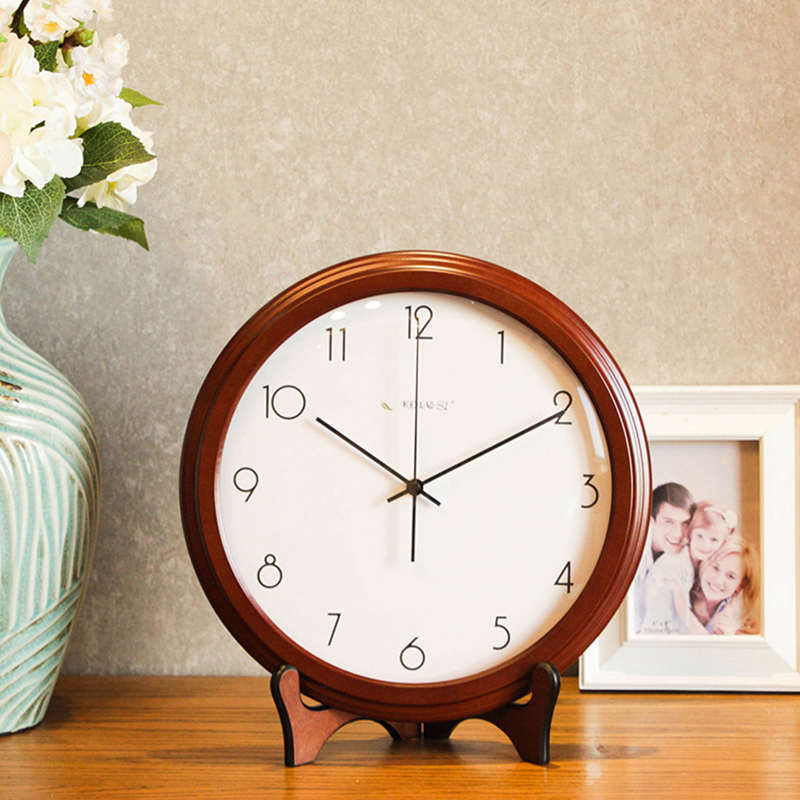 现代时尚简约大气圆形钟表v客厅摆件墙上装饰静音挂钟欧式实木家