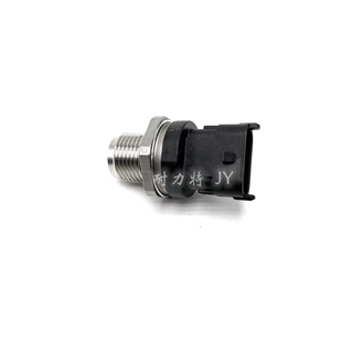 适用小松高掘机PC200 210 2202应0-8挖压共轨压力开关传感器感4器