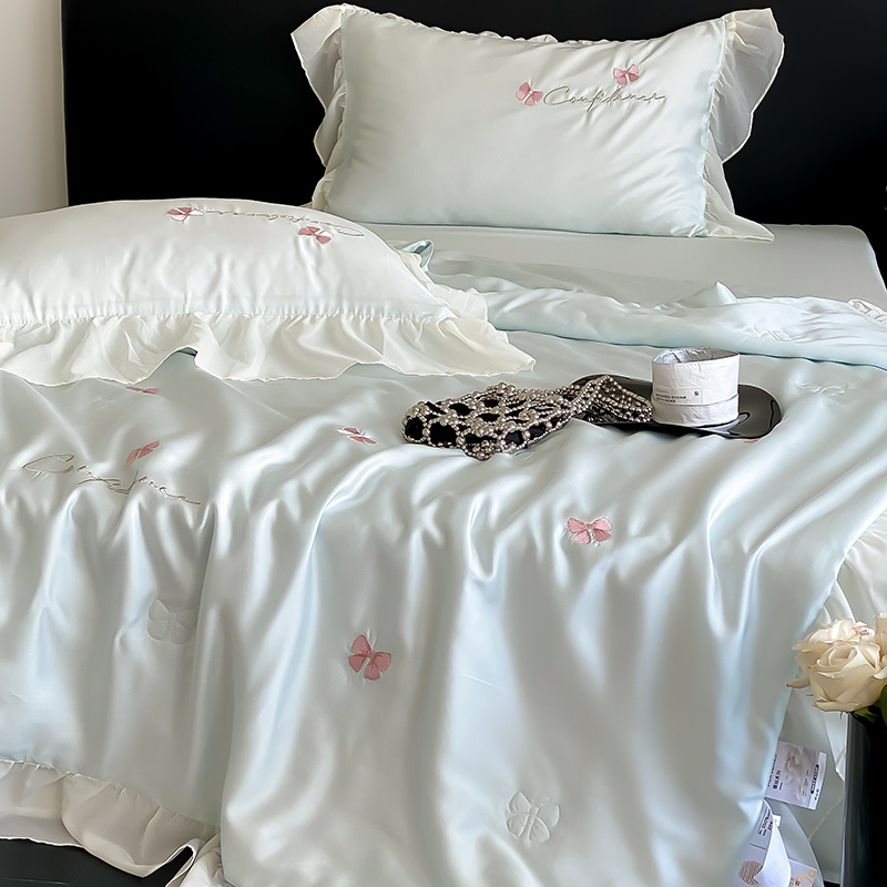 少女心夏季100Sl天丝夏凉被四件套空调被芯可机洗公主风蚕丝薄被