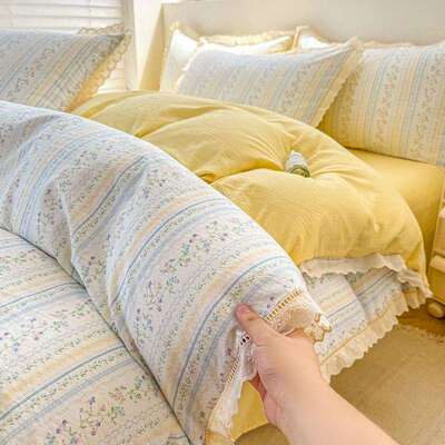 2025新款云感双层纱四件套镂空花边床单被套学生宿舍三件套