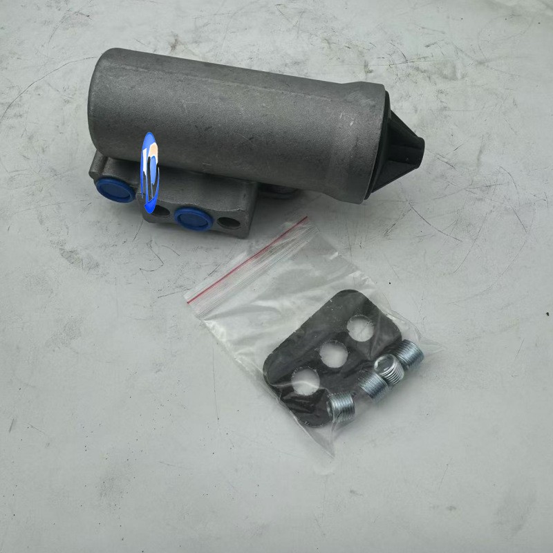 康明斯发动机6CT8.3空压机调压阀空压机卸压阀/181461/275491