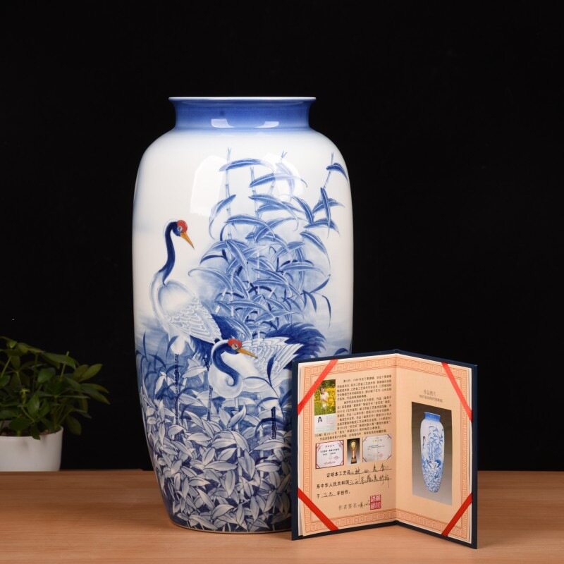 2025新中式大师手绘釉下彩创意陶瓷花瓶摆件高档礼品收藏艺术瓷瓶