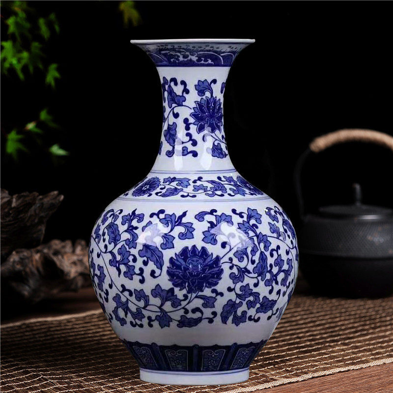 景德镇陶瓷器中式青花瓷缠枝莲花瓶摆件客厅博古架玄关插花装饰品