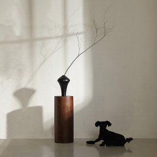 侘寂风实木底座圆形中古风雕塑台日式家居民宿香樟木墩子落地摆件