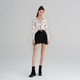 上衣外套时尚 外套简约设计师款 曜石纹燕尾短款 百搭女 YOLLA