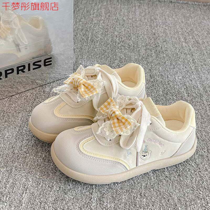 甜美蝴蝶结厚底百搭小白鞋女款