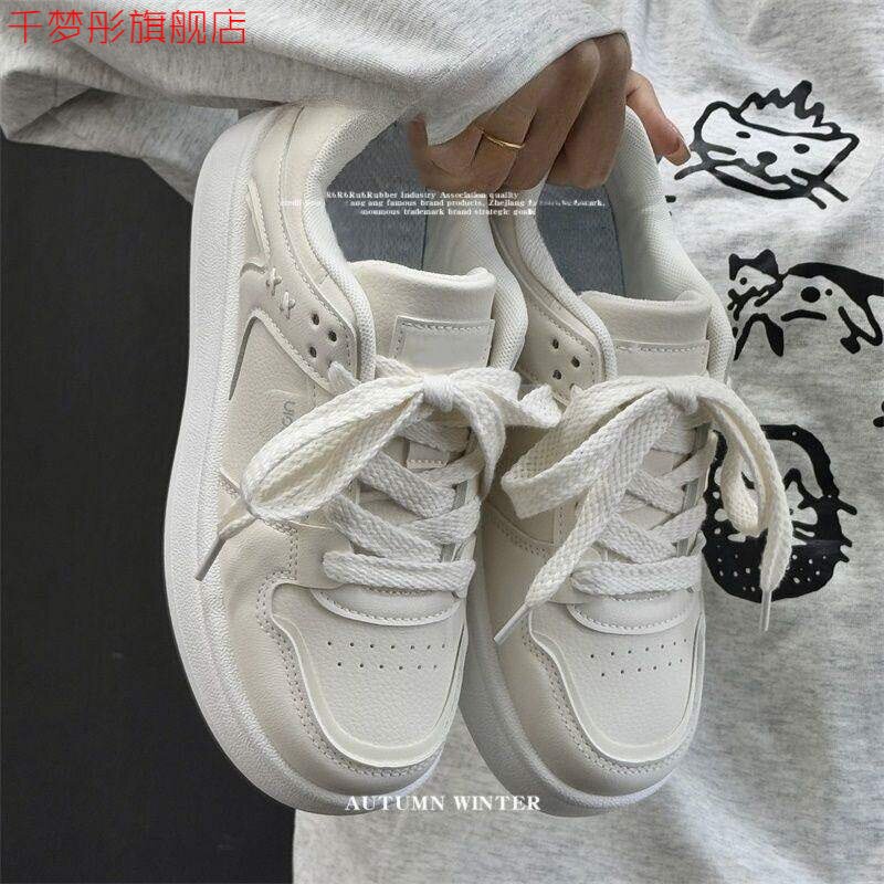 少女极简厚底系带小白鞋百搭