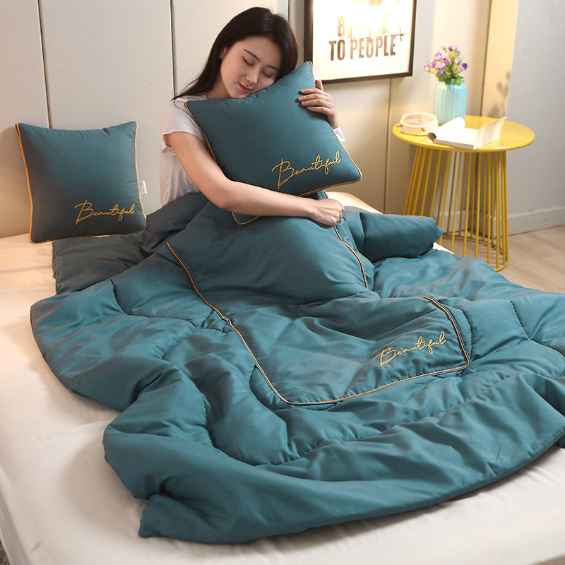 纯色刺绣抱枕被子两用儿童学生办公室午休空调被汽车午睡枕折叠毯