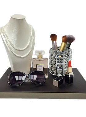 定制家具样板房衣柜衣帽间饰品软装摆件梳妆台香水项链托盘道具