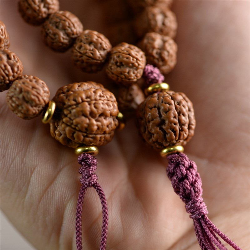 源家金刚配f饰碧根果三通背云小金刚菩提子爆肉油皮指尖文玩