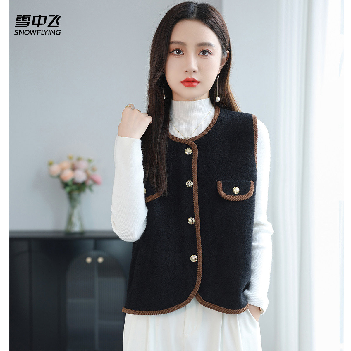 2026春季新款撞色百搭保暖开衫马甲内搭纽扣口袋针织衫女