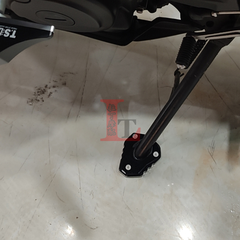 适用川崎ZX4R ZX4RR改装边撑加大座侧撑小脚撑加大垫铝合金加大块