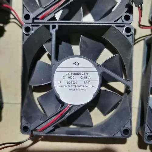 全新三菱 LY-F80SB24R 24V 0.19A 8cm 倆线  散热风扇