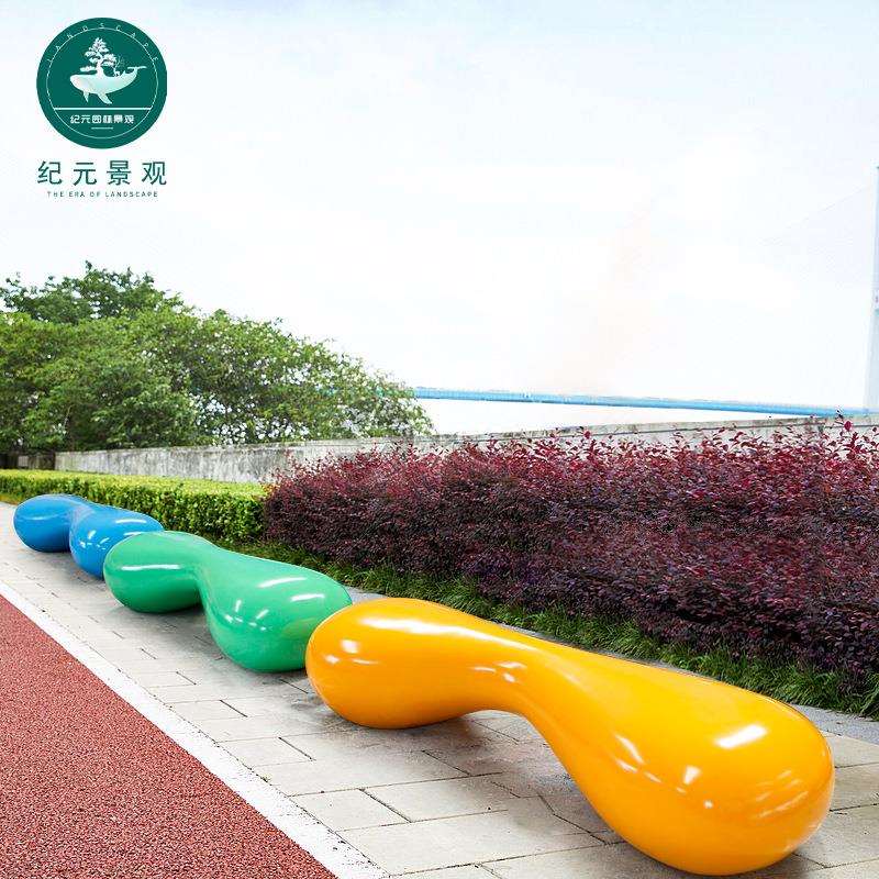 商场美陈玻璃钢休闲座椅户外广场创意休息长椅公园公共区域等候椅
