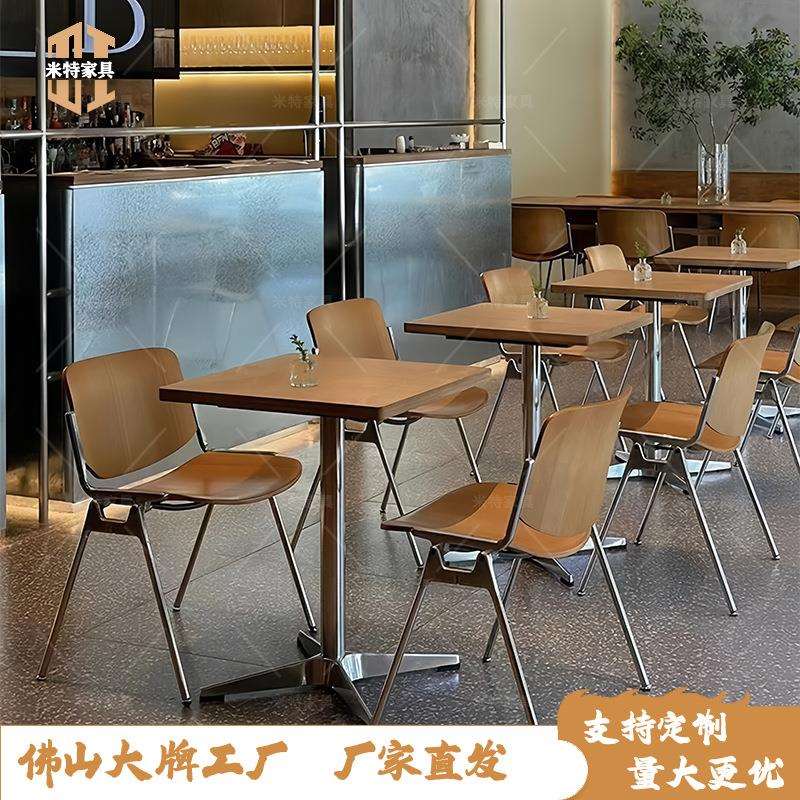 网红咖啡厅桌椅组合奶茶店咖啡厅甜品店小吃轻食店西餐厅桌椅商用
