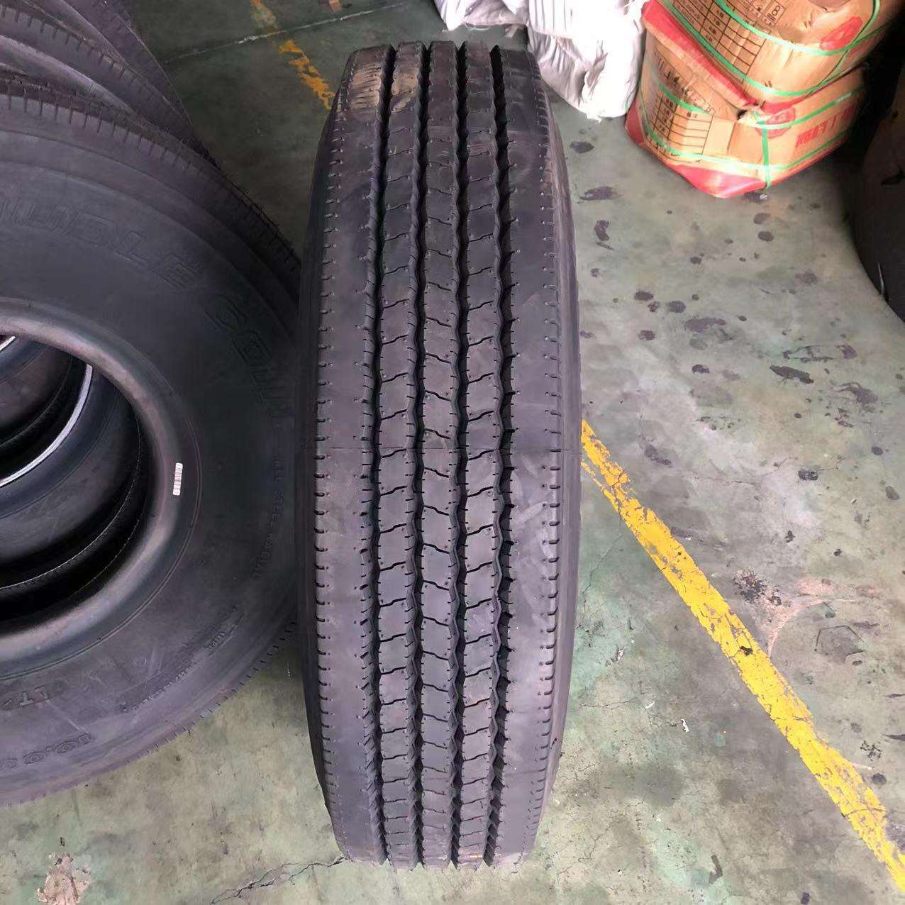 双钱10.00R15 8.25R15TR真空轮胎8R17.5 9R17.5拖车重载轮胎