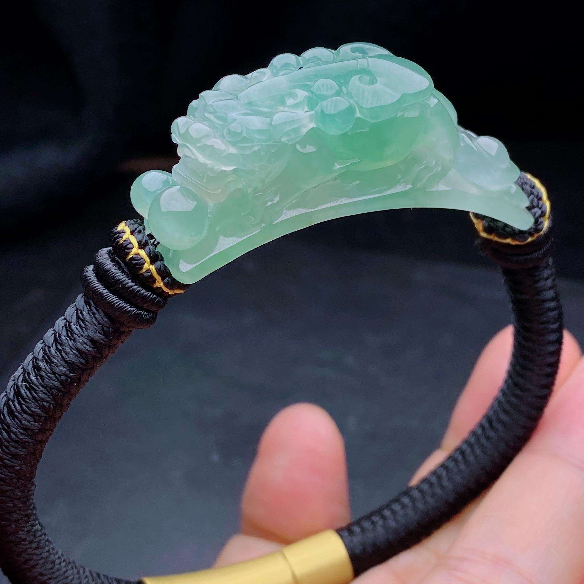 缅甸天然翡翠a货冰飘花貔貅手牌男女款zp，尺寸：45.4-12.5-14mm