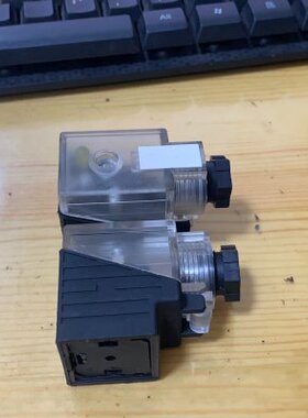 R901017026   22电磁阀插头