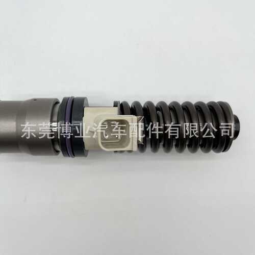 高品质泵喷嘴 喷油器 BEBE4P01003 适用 MD13发动机