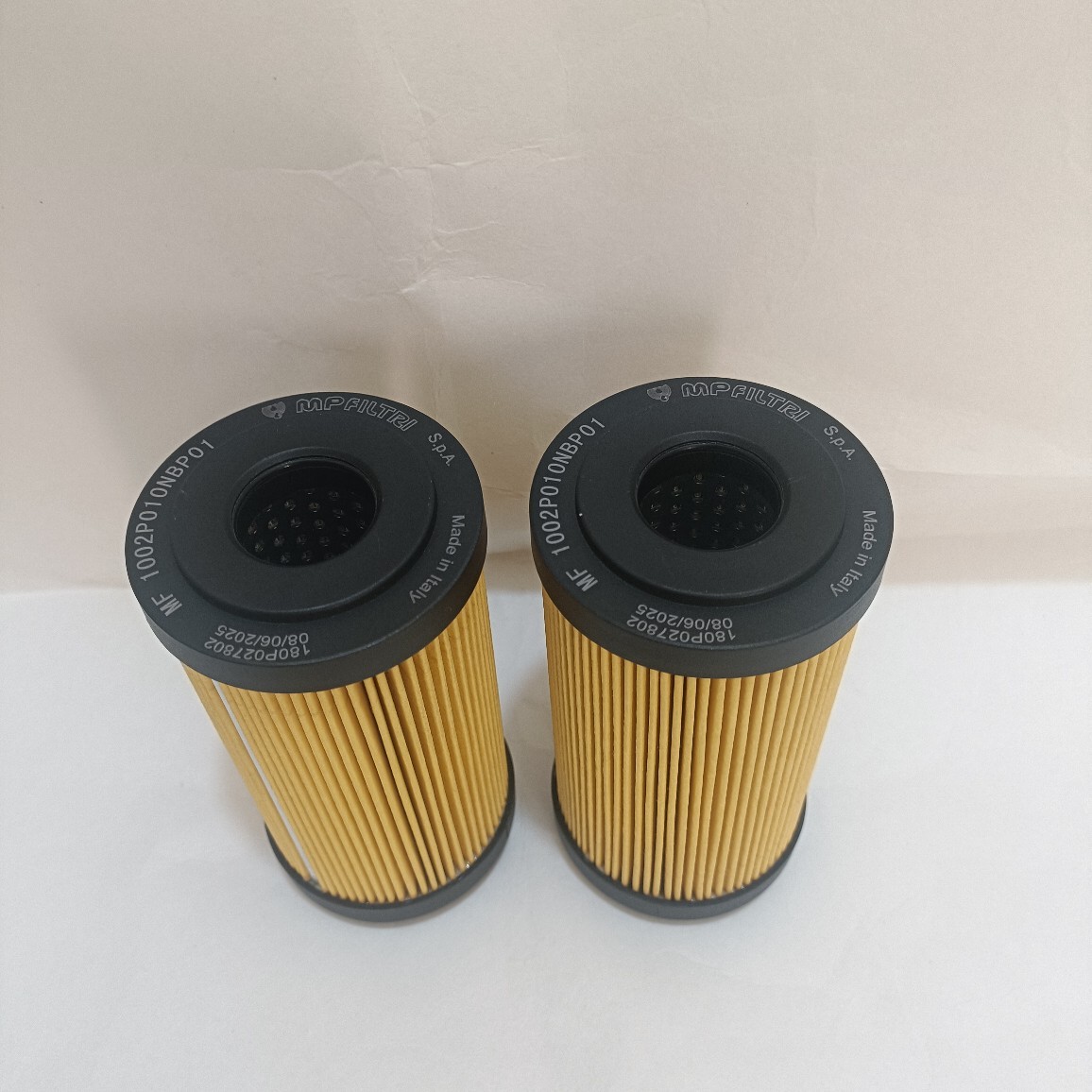 液压回油滤芯MF4002P010NBP01玻璃纤维折叠滤芯