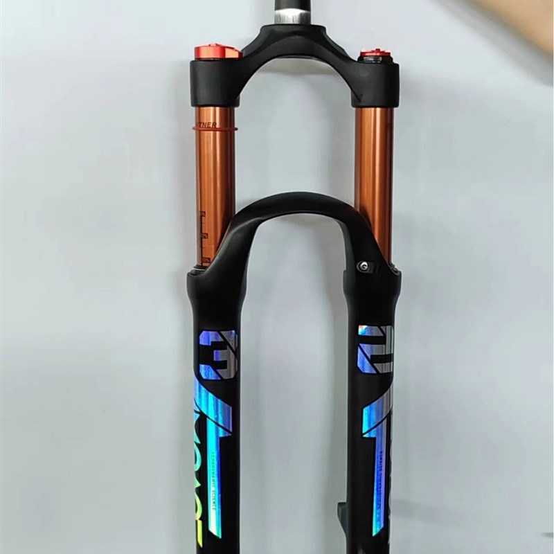 山地自行车前叉26 27.5 29寸减震避震气叉镁合金气压前叉