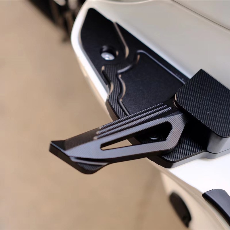 适用比亚乔vespa改装春天冲刺150拔珠脚踏耐Q用无故障后乘客脚踏