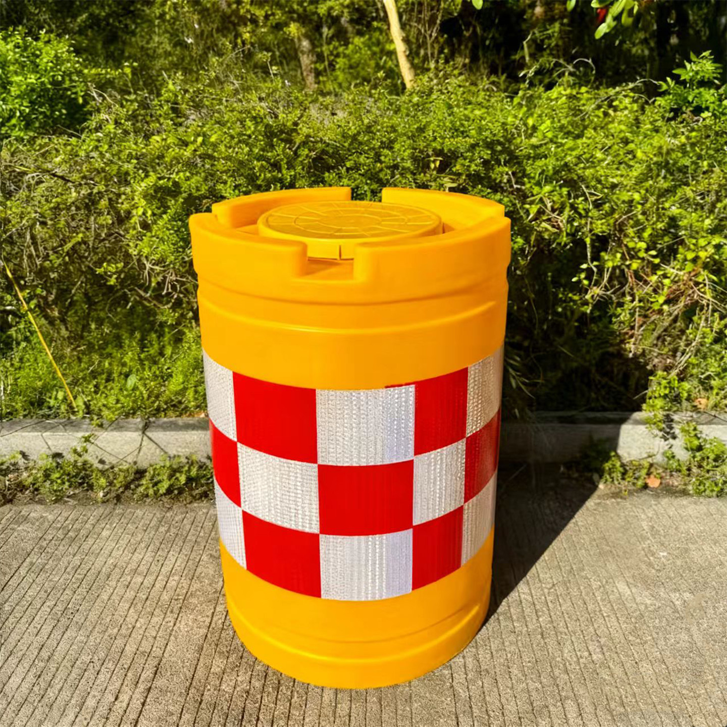 滚塑防撞桶道路公路施工分流