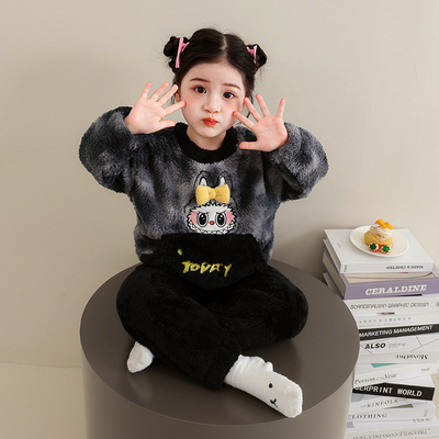 新款女童加厚加绒睡衣冬季法兰绒儿童加厚2025保暖家居服套装卡通