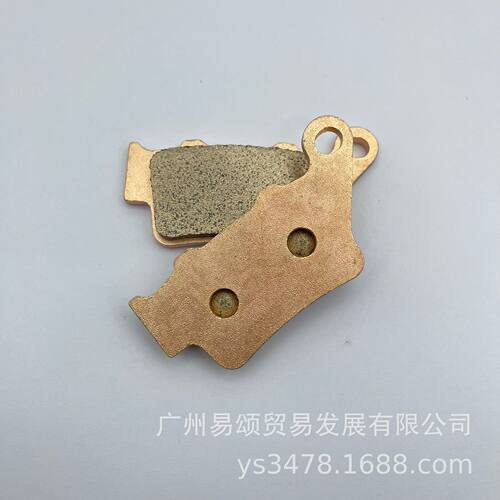 适用春风CF400NK 650NK 650TR-G国宾650MT烧结 后刹车片