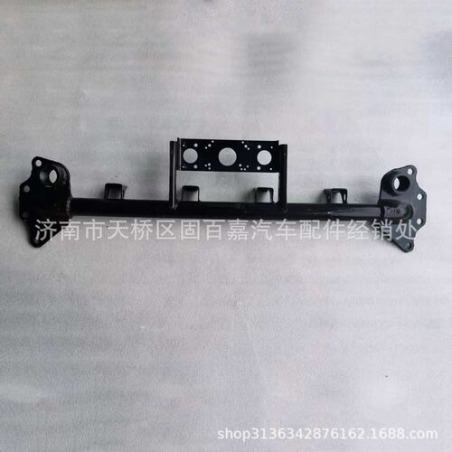 AZ992593000030   AZ992593000069管横梁带雷达支架 豪沃TX