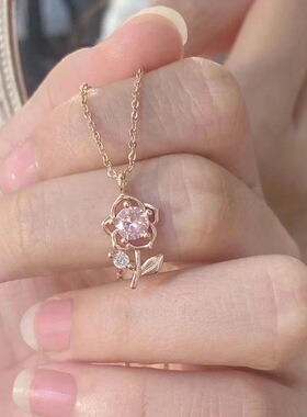 法式温柔玫瑰花项链小粉花花锁骨链甜美轻奢小众设计女