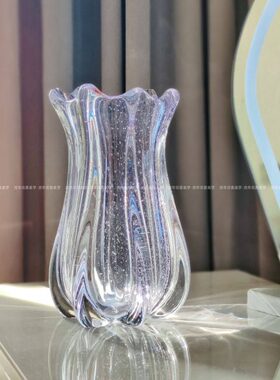 现代简约钕蓝淡紫色气泡水晶料剔透手工玻璃薯条竖棱花瓶重工花器
