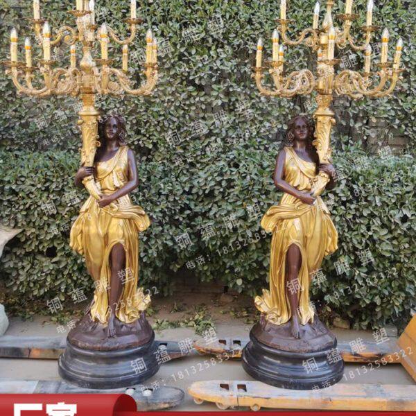 大型黄铜铸造西方举灯女神雕像落地欧式举灯人物雕塑摆件厂家定制