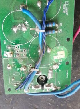 青岛海特ZX7-200M电焊机 焊机 HT-366电源板 电容板