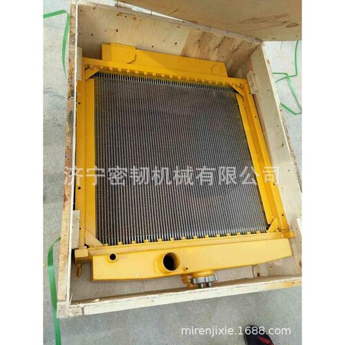 推土机全车配件SD22/SD23/SD32水箱散热器总成17Y-03-90000