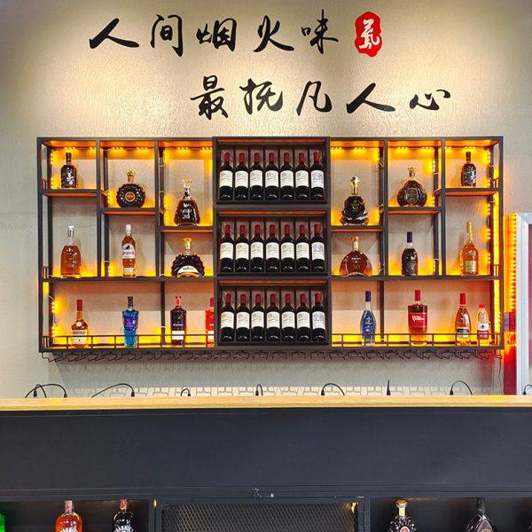 吧台酒架现代铁艺发光红酒架餐厅墙上酒柜简约挂靠墙壁挂式置物架
