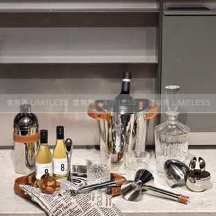 现代轻奢不锈钢餐具厨房冰桶调酒器样板房酒柜软装组合酒吧台装饰